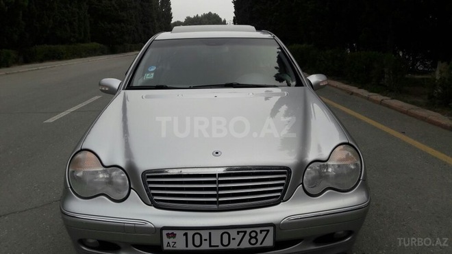 Mercedes C 180 2004, 225,000 km - 1.8 l - Sumqayıt