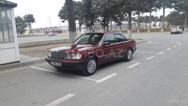Mercedes 190 1992, 250,000 km - 2.0 l - Sumqayıt