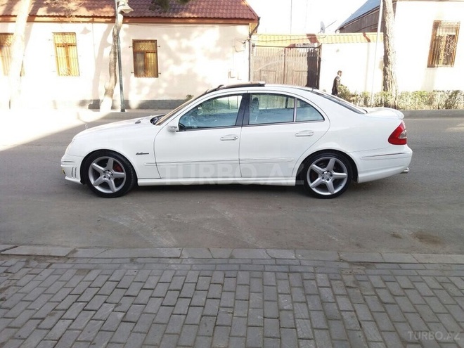 Mercedes E 320 2003, 160,000 km - 3.2 l - Şəmkir
