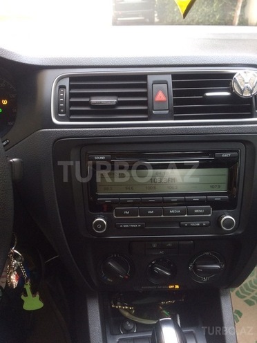 Volkswagen Jetta 2010, 45,000 km - 2.0 l - Bakı