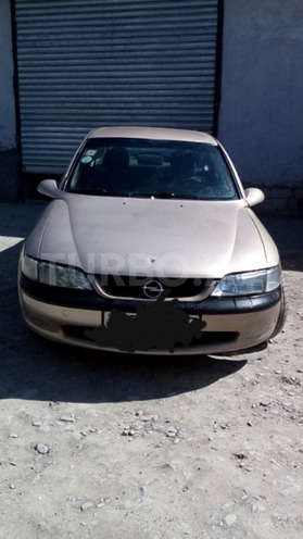 Opel Vectra 1997, 357,580 km - 1.6 l - Şəki