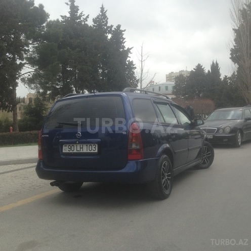Opel Astra 2003, 215,000 km - 1.6 l - Bakı