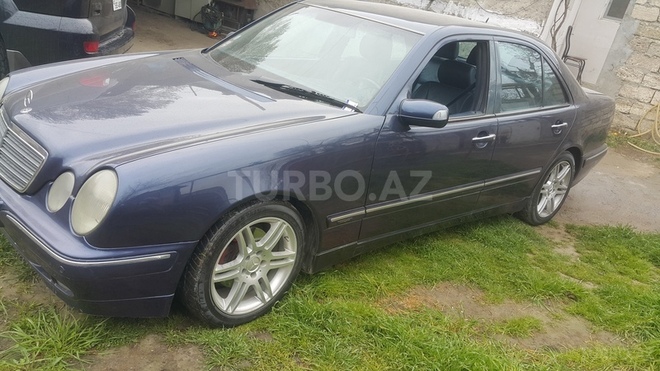 Mercedes E 270 1999, 440,000 km - 2.7 l - Bakı