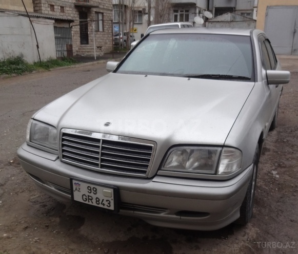 Mercedes C 200 2000, 108,000 km - 2.0 l - Bakı