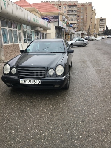 Mercedes E 230 1997, 312,000 km - 2.3 л - Bakı