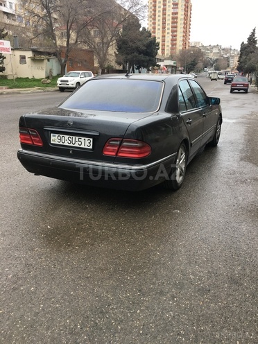 Mercedes E 230 1997, 312,000 km - 2.3 л - Bakı