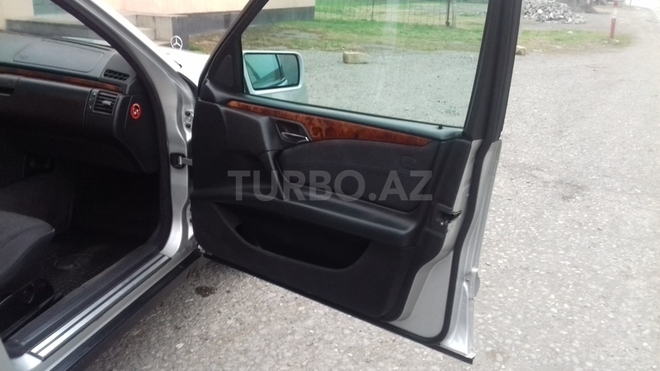 Mercedes E 200 1998, 215,143 km - 2.0 l - Ağdaş