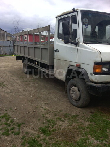 Mercedes 609 D 1993, 300,000 km - 4.2 л - Bakı