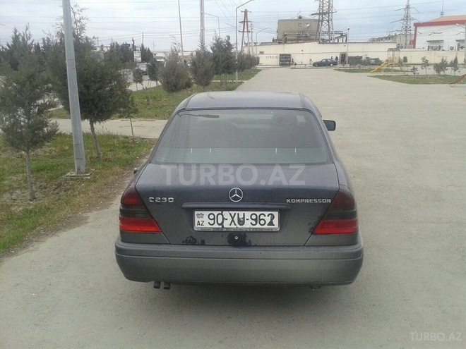 Mercedes C 230 1997, 250,000 km - 2.3 l - Sumqayıt
