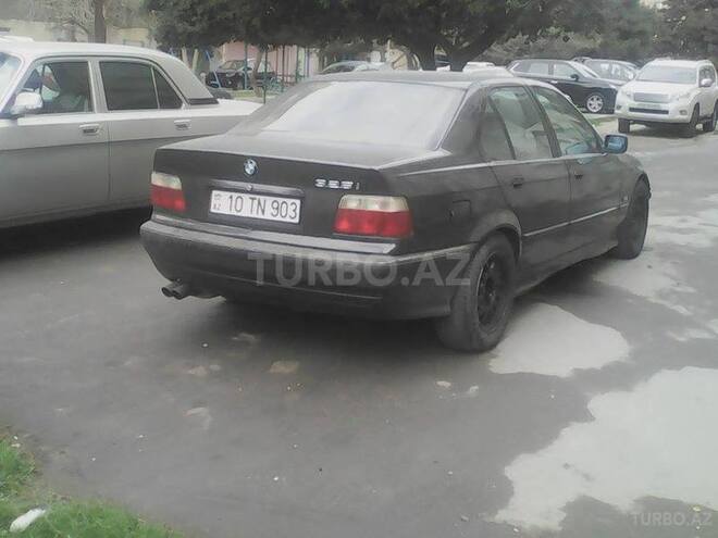 BMW 325 1993, 211,000 km - 2.5 l - Bakı