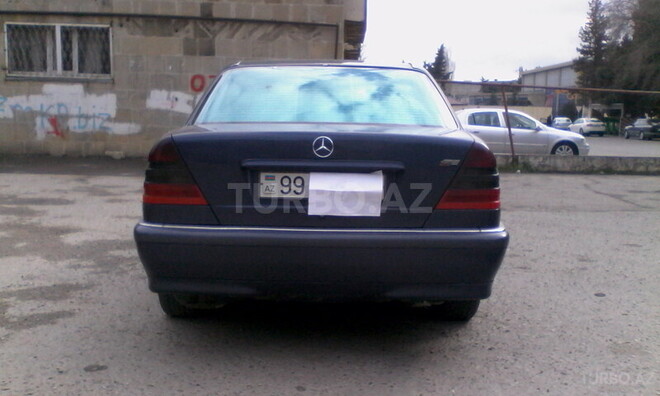 Mercedes C 240 1998, 243,000 km - 2.4 л - Bakı