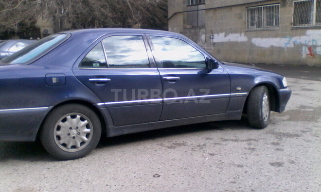 Mercedes C 240 1998, 243,000 km - 2.4 л - Bakı
