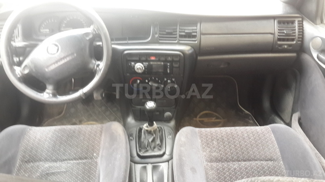 Opel Vectra 1997, 1,390,000 km - 2.0 l - Bakı