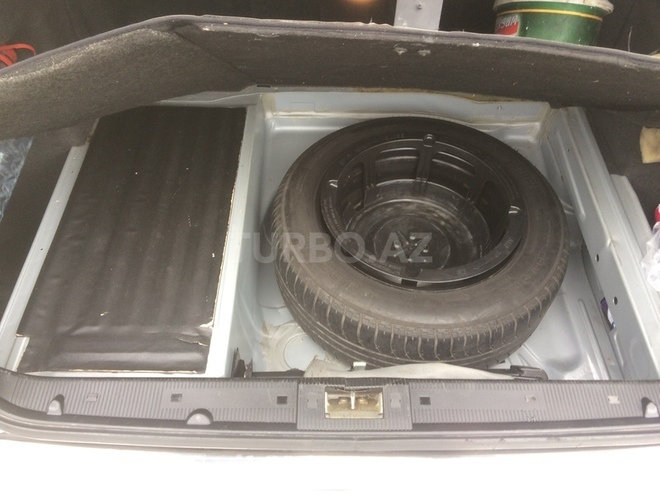 Mercedes E 230 1996, 320,000 km - 2.3 l - Sumqayıt