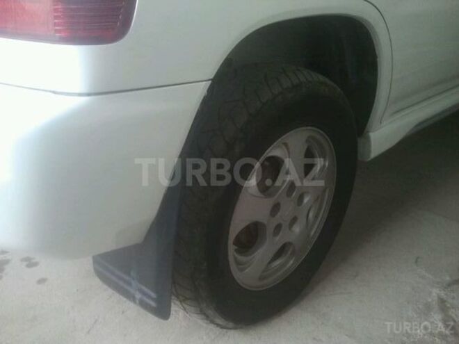 Mitsubishi Pajero io 2000, 205,500 km - 2.0 l - Bakı
