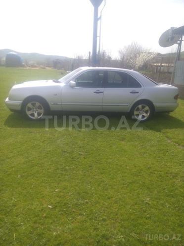 Mercedes E 320 1997, 28,400 km - 3.2 л - Cəlilabad