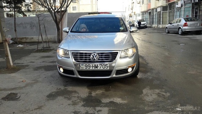Volkswagen Passat 2009, 174,000 km - 2.0 l - Bakı