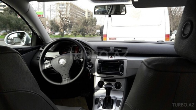 Volkswagen Passat 2008, 180,000 km - 2.0 л - Bakı