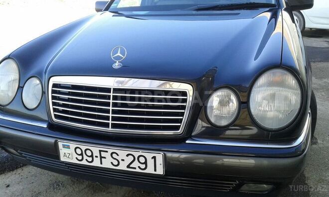 Mercedes E 200 1998, 301,213 km - 2.0 l - Bakı