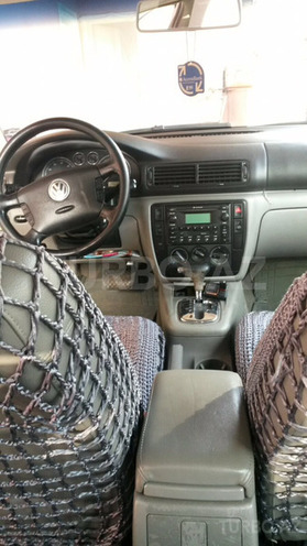 Volkswagen Passat 2003, 297,249 km - 1.8 l - Bərdə