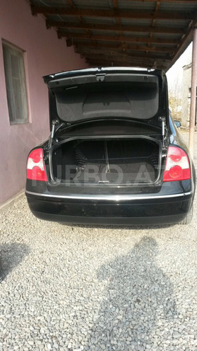 Volkswagen Passat 2003, 297,249 km - 1.8 l - Bərdə