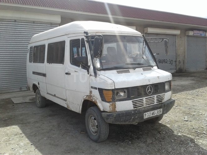 Mercedes 308 D 1991, 800,000 km - 2.3 л - Şirvan