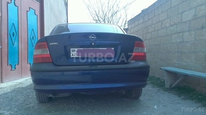 Opel Vectra 1995, 188,000 km - 1.8 l - Bakı