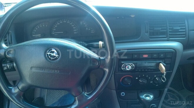 Opel Vectra 1995, 188,000 km - 1.8 l - Bakı