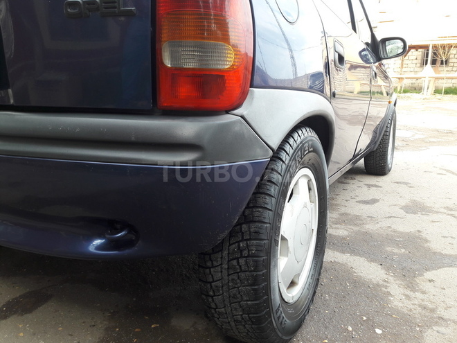 Opel Vita 1997, 148,000 km - 1.4 л - Bakı
