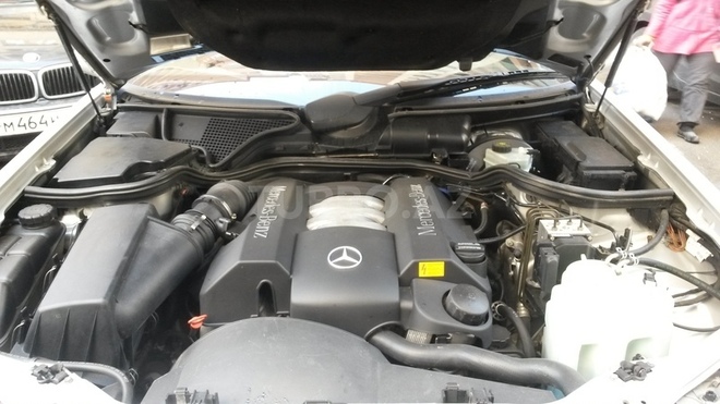 Mercedes E 240 1999, 170,000 km - 2.4 l - Bakı