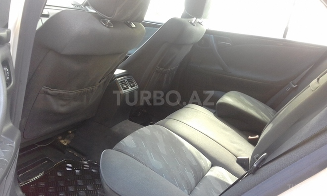Mercedes E 220 2000, 280,000 km - 2.2 l - Xırdalan