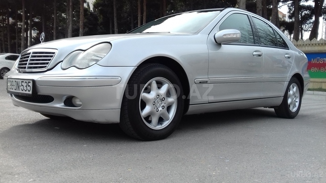 Mercedes C 200 2000, 241,400 km - 2.0 l - Bakı