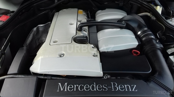 Mercedes C 200 2000, 241,400 km - 2.0 l - Bakı