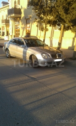Mercedes E 270 2002, 340,000 km - 2.7 l - Bakı