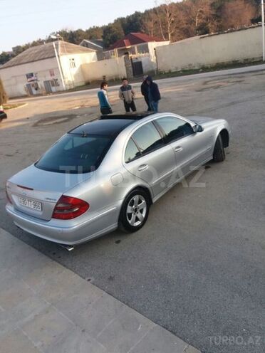 Mercedes E 270 2002, 340,000 km - 2.7 l - Bakı