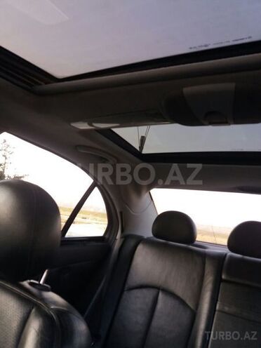 Mercedes E 270 2002, 340,000 km - 2.7 l - Bakı