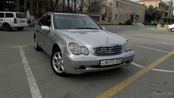 Mercedes C 200 2000, 251,300 km - 2.0 л - Bakı
