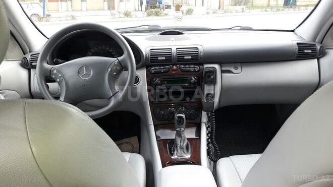 Mercedes C 200 2000, 251,300 km - 2.0 л - Bakı