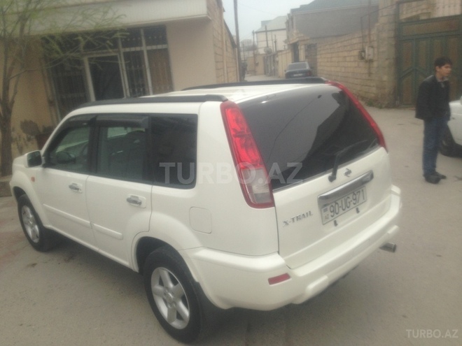 Nissan X-Trail 2002, 233,000 km - 2.0 л - Bakı
