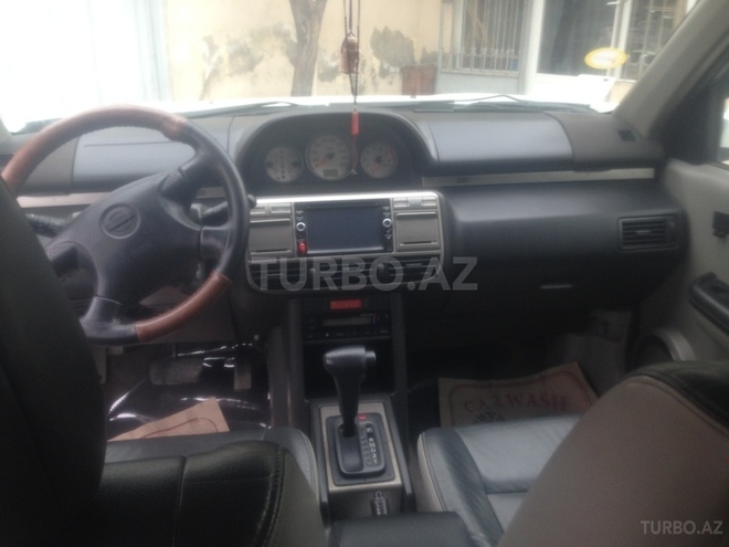 Nissan X-Trail 2002, 233,000 km - 2.0 л - Bakı