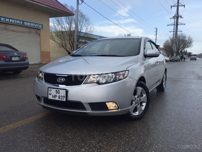 Kia Cerato 2010, 198,000 km - 1.6 l - Sumqayıt