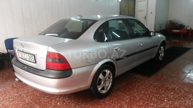 Opel Vectra 1998, 186,200 km - 2.2 l - Bakı