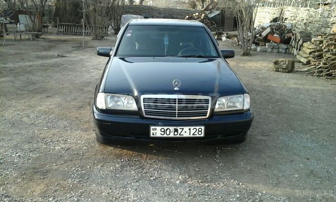 Mercedes C 180 1997, 290,000 km - 1.8 l - Şəki