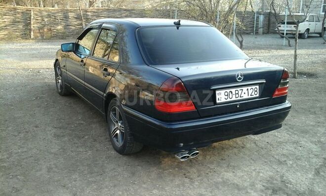 Mercedes C 180 1997, 290,000 km - 1.8 l - Şəki