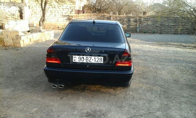 Mercedes C 180 1997, 290,000 km - 1.8 l - Şəki