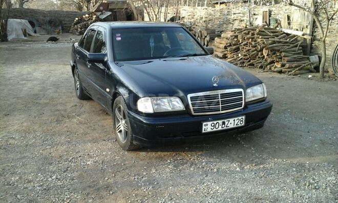 Mercedes C 180 1997, 290,000 km - 1.8 l - Şəki