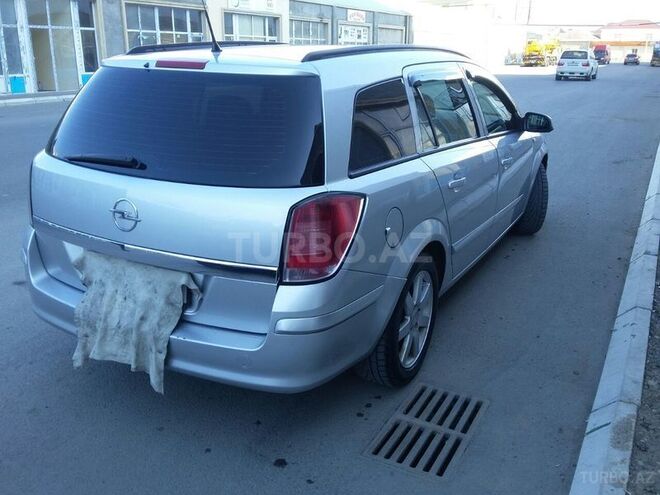 Opel Astra 2005, 221,000 km - 1.9 л - Bakı