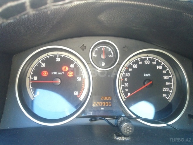 Opel Astra 2005, 221,000 km - 1.9 л - Bakı