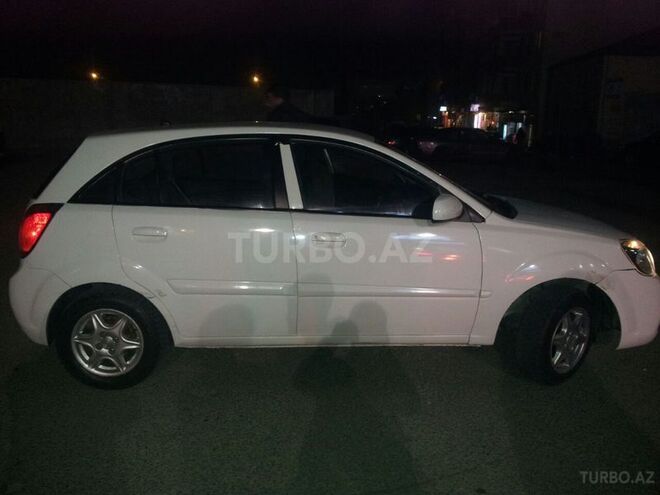 Kia Rio 2009, 230,000 km - 1.4 л - Bakı