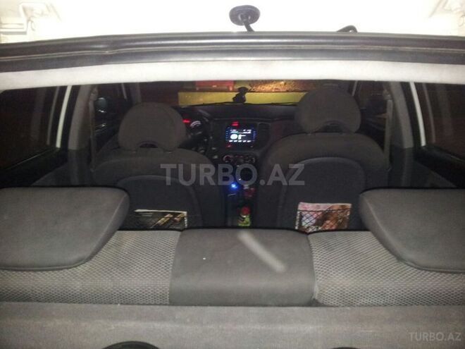 Kia Rio 2009, 230,000 km - 1.4 л - Bakı